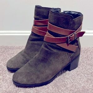 Skechers heeled boots